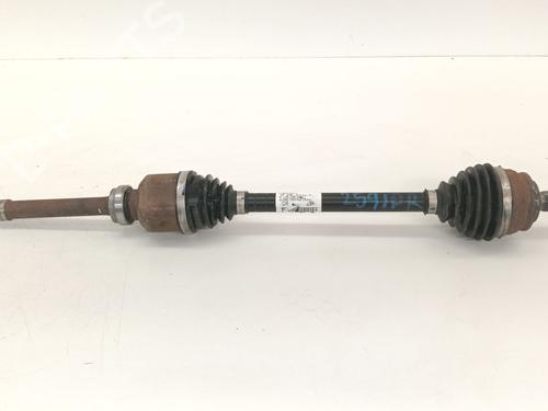 Used Right front driveshaft Right front driveshaft OPEL CORSA F (P2JO) 1.2 (68) (101 hp) 33964880 33964880