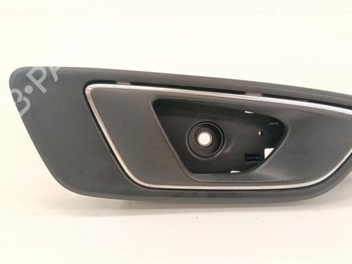 Used Front right interior door handle Front right interior door handle 37265788 37265788