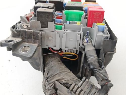 Fuse box OPEL COMBO Box Body/MPV (X12) 1.3 CDTI (B05) | BP38872586E1 - Image 3