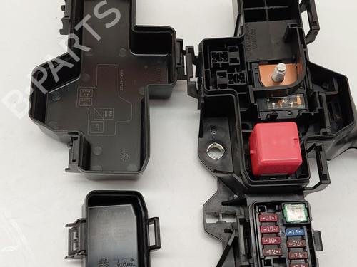 Fuse box TOYOTA RAV 4 V (_A5_, _H5_) 2.5 Hybrid AWD (AXAH54) | BP32137986E1 - Image 2
