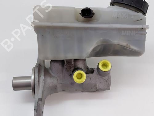 Used Brake master cylinder RENAULT CLIO IV (BH_) 0.9 TCe 90 (BHNF, BHMA, BHMH, BHJK, BHJR) (90 hp) 30287961
