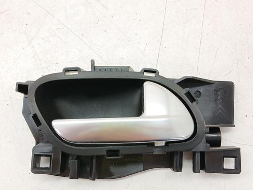Used Front right interior door handle Front right interior door handle 39140769 39140769