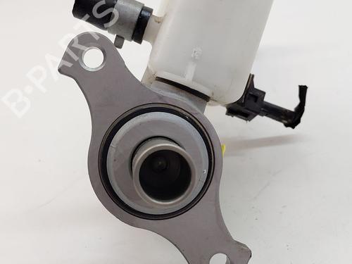Brake master cylinder KIA STONIC (YB) | BP30329625M77