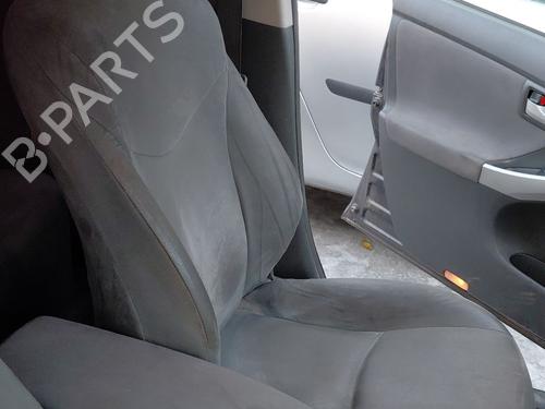 Left front seat TOYOTA PRIUS (_W3_) 1.8 Hybrid (ZVW3_) | BP31144448C15 