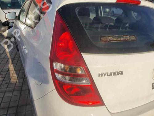 Used Left taillight HYUNDAI i30 (FD) 1.6 CRDi (90 hp) 22639750