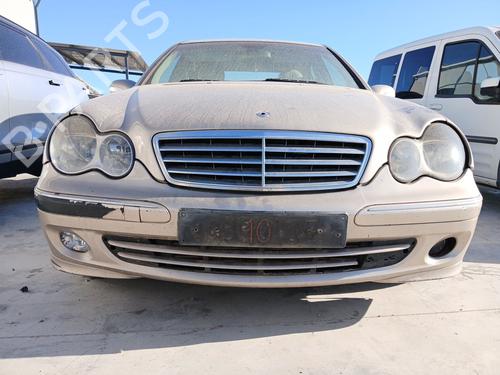 Used Front bumper Front bumper MERCEDES-BENZ C-CLASS (W203) C 220 CDI (203.008) (150 hp) 39987397 39987397