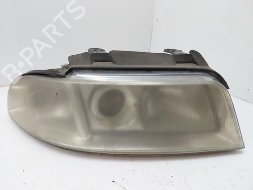 Højre forlygte AUDI A4 B5 (8D2) 1.9 TDI (116 hp) 26691793