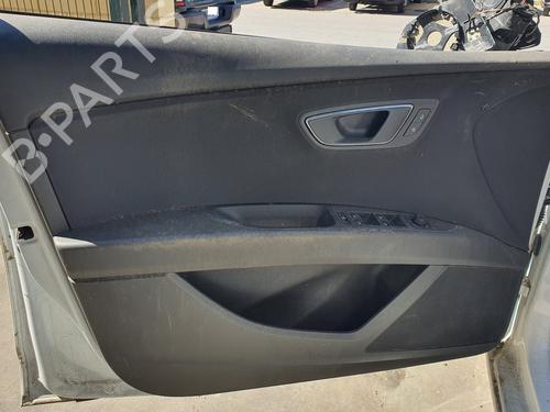 Left front door panel SEAT LEON (5F1) [2012-2021]  15977076