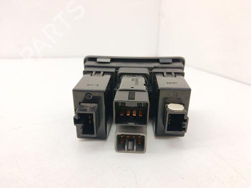 Headlight switch HYUNDAI i30 (FD) 1.6 CRDi | BP39027944I24 - Image 2