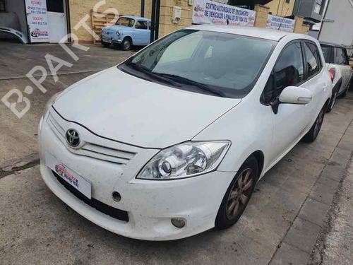 Stol bak TOYOTA AURIS (_E15_) 1.4 D-4D (NDE150_, NDE150R) | BP20646786C17 