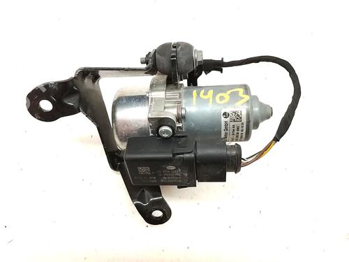 Used Vacuum pump VW POLO VI (AW1, BZ1, AE1) 1.0 TSI (95 hp) 19440000