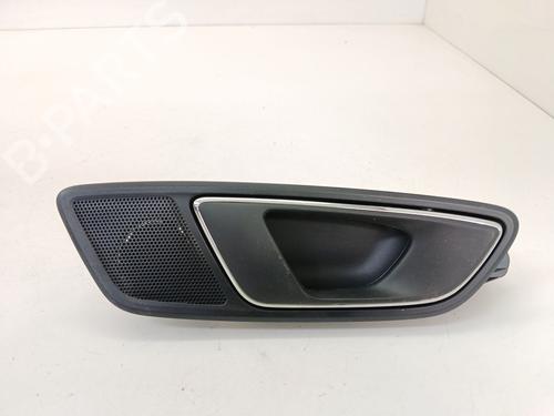 Used Rear right interior door handle Rear right interior door handle SEAT ATECA (KH7, KHP) 1.6 TDI (115 hp) 35727346 35727346