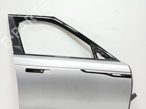 right-front-door-land-rover-range-rover-velar-l560-2017-39503602 main image