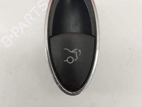 Used Switch MERCEDES-BENZ E-CLASS (W211) E 200 Kompressor (211.042) (163 hp) 30734478