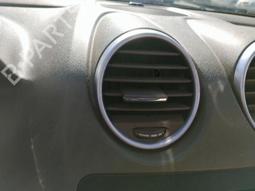 Used Air vent MERCEDES-BENZ M-CLASS (W164) [2005-2012]  24611394