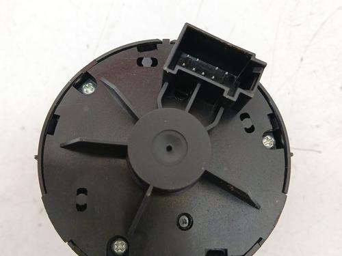 Headlight switch AUDI A6 C6 (4F2) 2.7 TDI | BP39954996I24 - Image 2