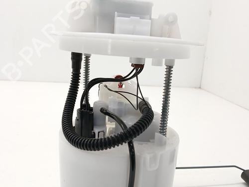 Used Fuel pump Fuel pump PEUGEOT 3008 II SUV (MC_, MR_, MJ_, M4_) 2.0 BlueHDi 136 (136 hp) 35920280 35920280