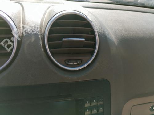Used Air vent MERCEDES-BENZ M-CLASS (W164) [2005-2012]  24611395