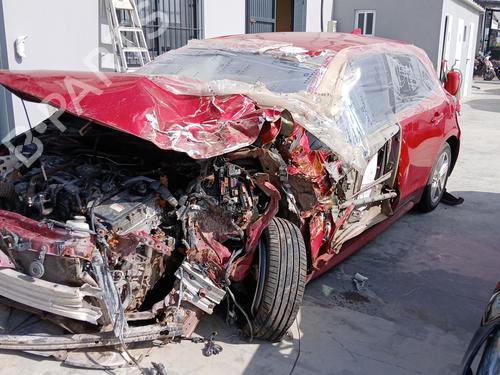 Used Parts TOYOTA COROLLA Hatchback (_E21_, _EA1_, _EH1_) 1.8 Hybrid (ZWE211) 4932830