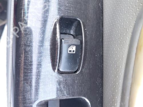 Used Right front window switch KIA SORENTO I (JC) 2.5 CRDi 4WD (140 hp) 26691891
