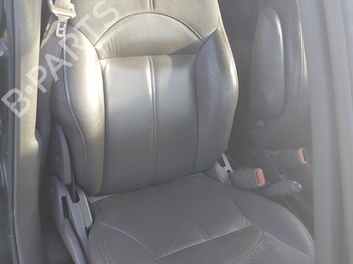 Used Right front seat CHRYSLER PT CRUISER (PT_) [2000-2010]  30144022