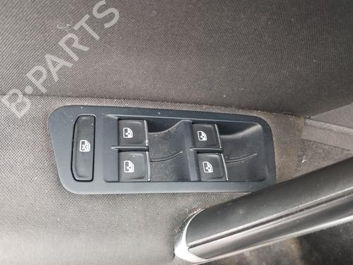 Used Left front window switch VW GOLF VII (5G1, BQ1, BE1, BE2) [2012-2021]  17230854