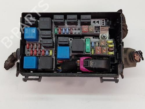 Zekeringkast OPEL MERIVA B MPV (S10) 1.3 CDTI (75) (95 hp) 29460440