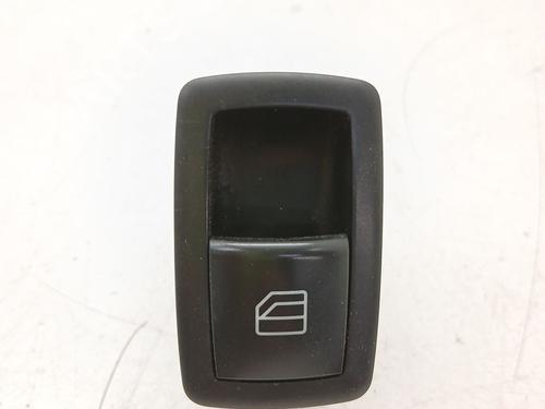 Used Right front window switch Right front window switch MERCEDES-BENZ B-CLASS Sports Tourer (W245) B 180 CDI (245.207) (109 hp) 39802696 39802696