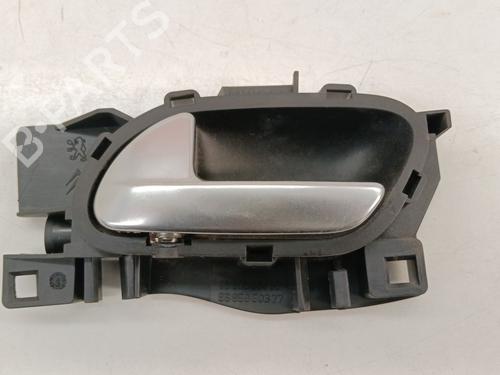 Used Front left interior door handle Front left interior door handle 38535356 38535356