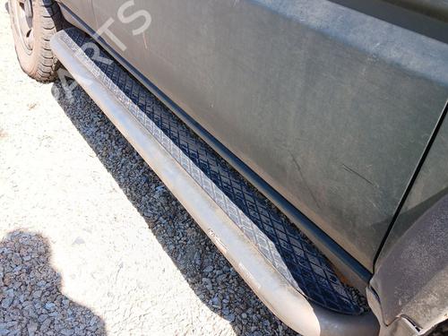 Used Step Step NISSAN TERRANO II (R20) 2.7 TDi 4WD (125 hp) 33543550 33543550