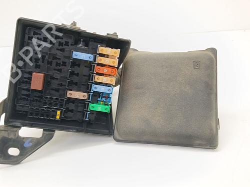 Used Fuse box Fuse box RENAULT LAGUNA III (BT0/1) 1.5 dCi (BT00, BT0A, BT0T, BT1J) (110 hp) 34040857 34040857