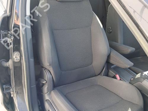 Used Right front seat Right front seat 37536902 37536902