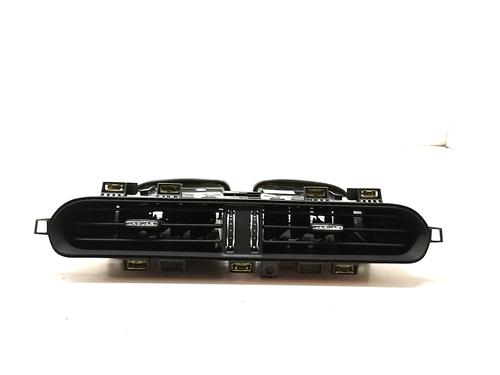 Luftventil JAGUAR I-PACE (X590) [2018-2025]  22969548