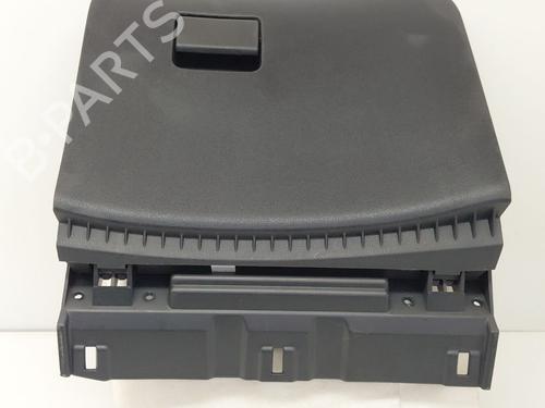 Handskerum NISSAN JUKE (F15) 1.2 DIG-T (115 hp) 31594937