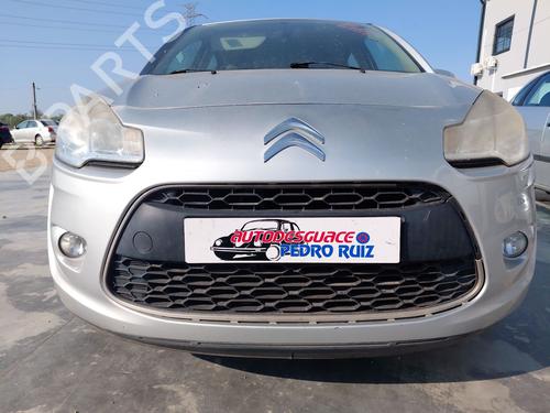 Used Front bumper CITROËN C3 II (SC_) 1.1 i (60 hp) 27241777
