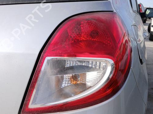 Rückleuchte Rechts für Rückleuchte Rechts RENAULT CLIO III (BR0/1, CR0/1) 1.2 16V (BR02, BR0J, BR11, CR02, CR0J, CR11) (75 hp) 36016761 36016761