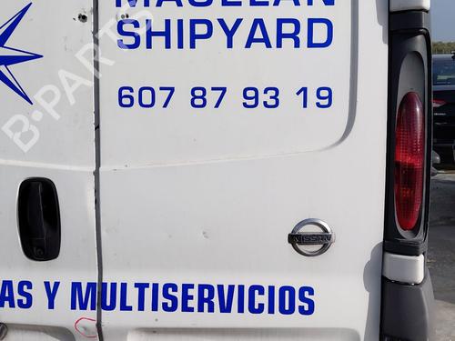 right-tailgate-nissan-primastar-van-x83-2002-31828613 main image