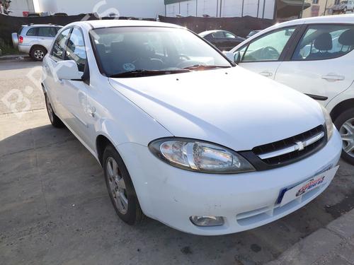 Used Front right lock CHEVROLET LACETTI (J200) 2.0 D (121 hp) 26652992