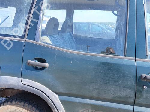 Used Right rear door Right rear door NISSAN TERRANO II (R20) 2.7 TDi 4WD (125 hp) 33543547 33543547