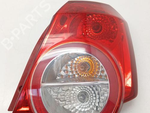 Piloto trasero derecho Piloto trasero derecho CHEVROLET AVEO / KALOS Hatchback (T250, T255) 1.2 (84 hp) 36986966 36986966