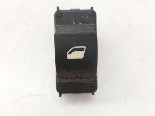 Used Right rear window switch Right rear window switch PEUGEOT 5008 (0U_, 0E_) 2.0 HDi 150 / BlueHDi 150 (150 hp) 34632887 34632887