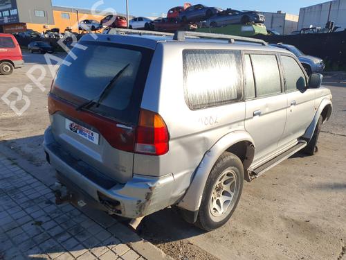 Right front indicator MITSUBISHI PAJERO SPORT I (K7_, K9_) 2.5 TD (K94W) | BP24803434C33 