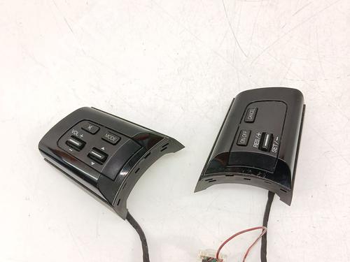 Used Steering wheel controls Steering wheel controls 38952302 38952302