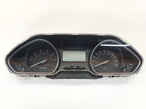 Used Instrument cluster Instrument cluster PEUGEOT 2008 I (CU_) 1.2 VTi (82 hp) 35812560 35812560