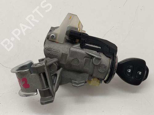 Used Ignition barrel TOYOTA AURIS (_E15_) 1.4 D-4D (NDE150_, NDE150R) (90 hp) 31250524
