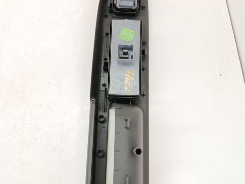 Left front window switch VW GOLF PLUS V (5M1, 521) 1.9 TDI | BP36476632I27 - Image 2