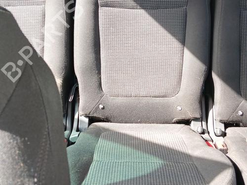 Sæde bagtil (2. række) Sæde bagtil (2. række) PEUGEOT 5008 (0U_, 0E_) 2.0 HDi 150 / BlueHDi 150 (150 hp) 34163295 34163295