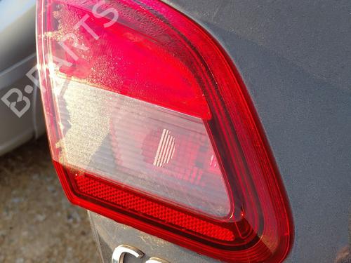 Venstre baglygte bagklap OPEL CORSA E (X15) [2014-2026]  31880659