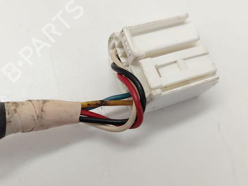 Right mirror TOYOTA AURIS (_E15_) 1.4 D-4D (NDE150_, NDE150R) | BP31250532C27 