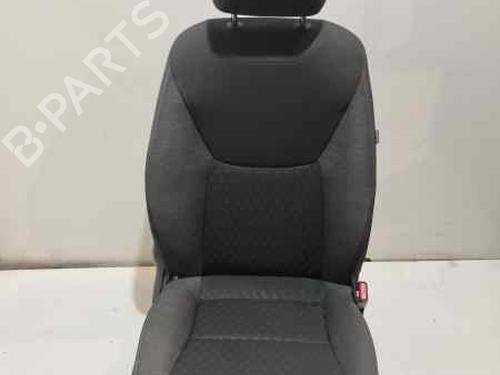 Used Right front seat TOYOTA YARIS (_P21_, _PA1_, _PH1_) 1.5 Hybrid (MXPH10, MXPH11) (116 hp) 22215522